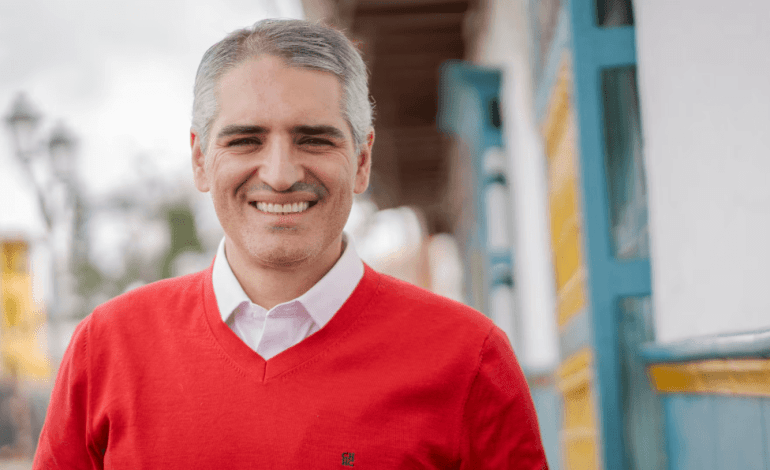 Gobernador Andrés Julián Rendón entrega obras de infraestructura en Guarne, Antioquia