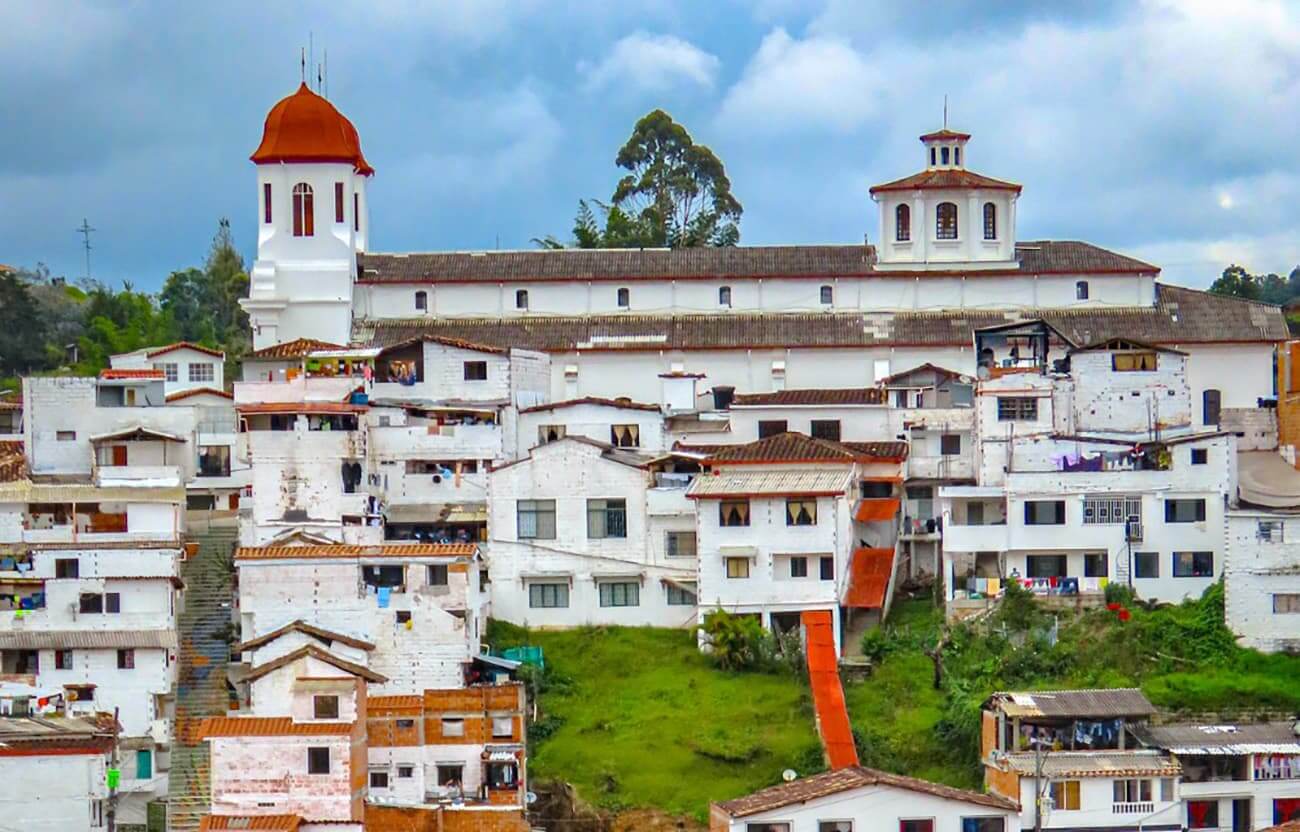 Turismo: el pueblo blanco cerca de Medellín