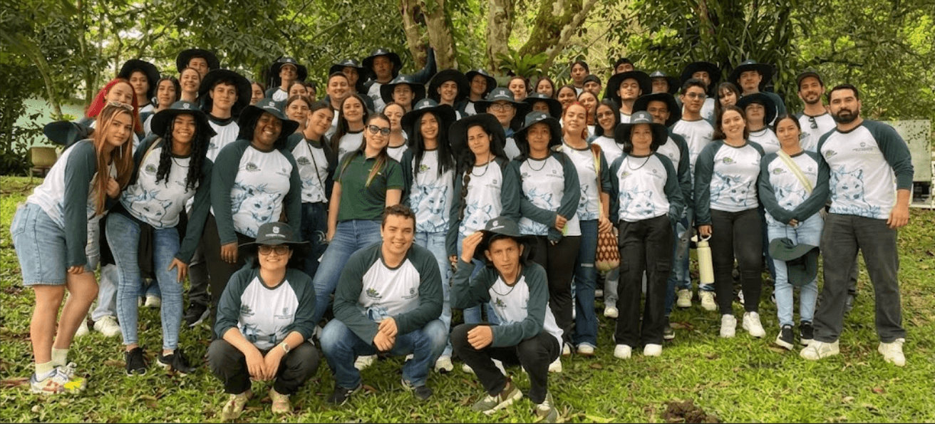 Jóvenes Pa’Lante con el Ambiente abre segunda convocatoria para 1.000 beneficiarios en Antioquia