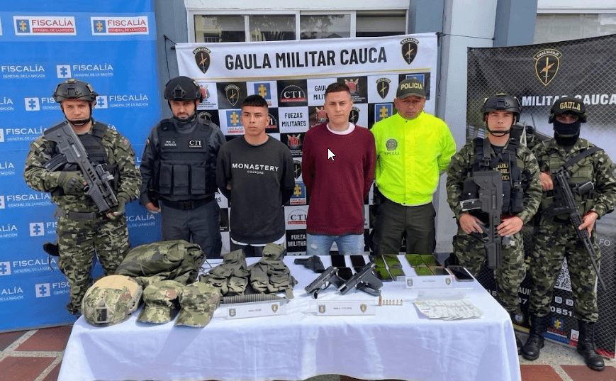 Operativo contra el Clan del Golfo en Caucasia deja a alias Niche abatido y 7 secuestrados rescatados