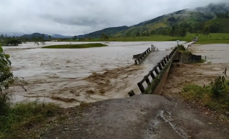 río Penderisco,