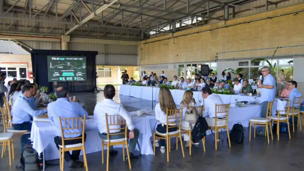 Urabá, Andrés Julián Rendón, vías, infraestructura, Antioquia