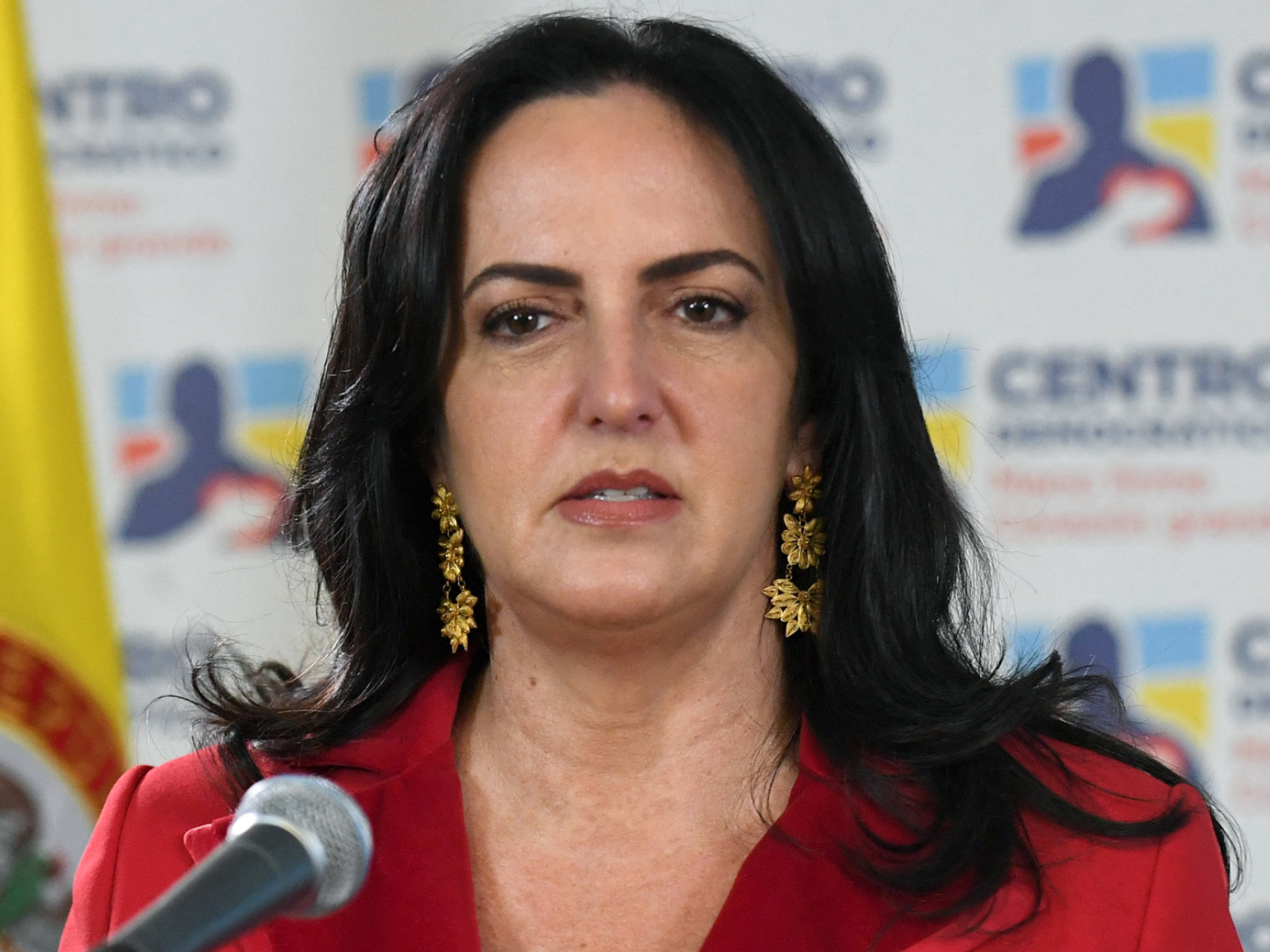 Cabal renuncia al Centro Democrático