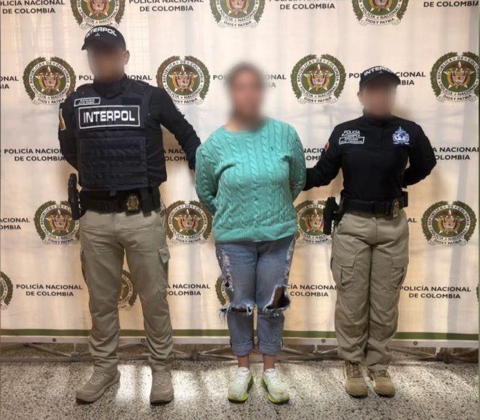 Captura en Medellín: operativo oficial deja 1 detenida
