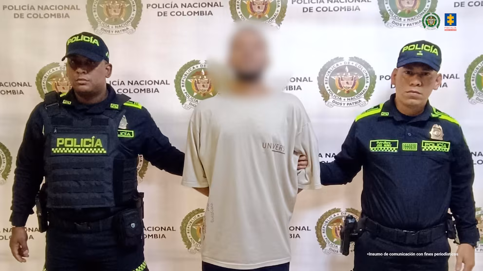 Un caso de secuestro en Medellín deja a un hombre en prisión tras retener a comerciantes simulando ser policía. Conozca cómo operaba la banda investigada.